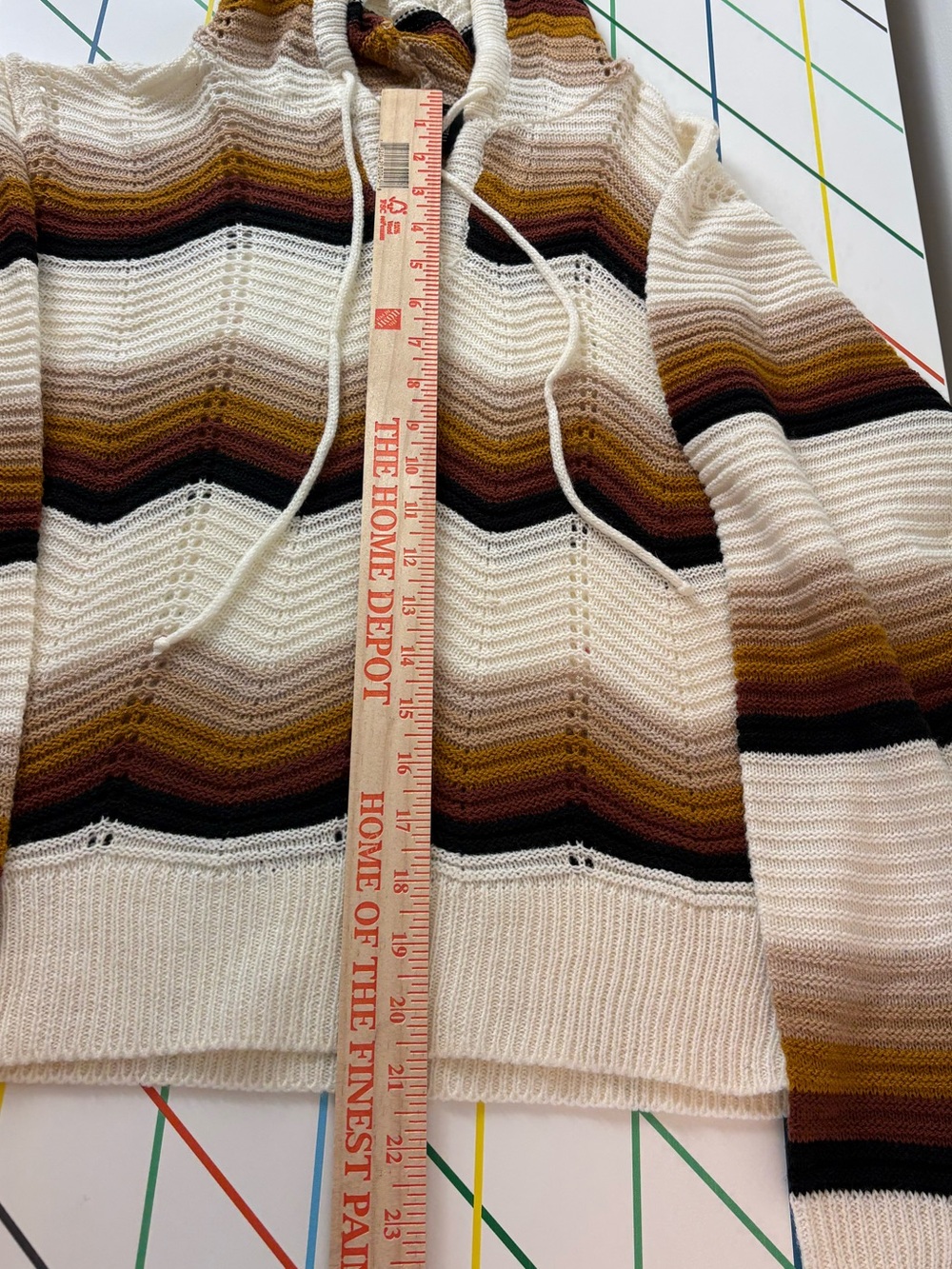 FCT With Love Chevron Striped Hooded Sweater XL Good Condition Boho VSCO Beach - Picture 9 of 11